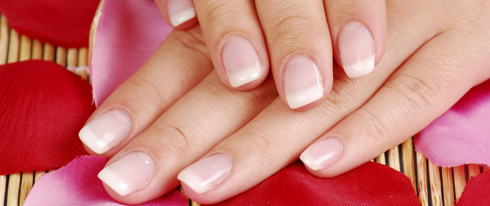 Профессиональное укрепление ногтей