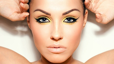 Пример татуажа бровей в Кафо